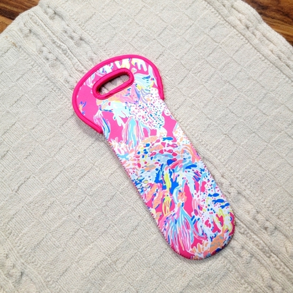 Lilly Pulitzer Neoprene Wine Carrier Caddy Cozie Coral Summer Print Pink